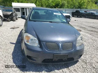 2009 Pontiac G5 GT z VIN 1G2AT18H697270368, wystawiony jako Copart lot #54852025 z przebiegiem 152 145 mil mil oraz Szkoda całkowita • Salvage title. Historia ofert i sprzedaży dostępna na DreamBid. Obrazek 5.