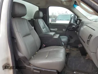 2012 Chevrolet Silverado 3500HD Work Truck with VIN 1GB3CZCG3CF196345, listed as a Copart auction lot 88153995 with 206,153 mi miles and Clean Title. Bid and sale history available at DreamBid. Image 10.