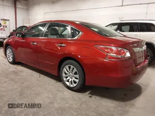 2015 Nissan Altima 2.5 SV with VIN 1N4AL3APXFC117008, listed as a IAAI auction lot 41938241 with 121,549 mi miles. Bid and sale history available at carsss.com. Image 3.