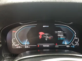 2023 BMW 5 Series 530e z VIN WBA13AG00PCM94423, wystawiony jako Copart lot #41517625 z przebiegiem 16 339 mil mil oraz Szkoda całkowita • Salvage title. Historia ofert i sprzedaży dostępna na DreamBid. Obrazek 9.