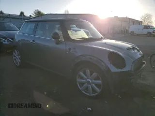 2007 MINI Hardtop S with VIN WMWMF73567TT83724, listed as a Copart auction lot 55041895 with Not provided miles and Non repairable. Bid and sale history available at DreamBid. Image 4.
