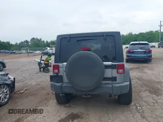 2017 Jeep Wrangler Unlimited Sport с VIN 1C4BJWDG5HL631286, выставлен на аукционе IAAI как лот 42176849 с пробегом 41 142 миль миль и . История ставок и продаж доступна на DreamBid. Изображение 16.