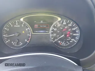 2016 Nissan Altima SV with VIN 1N4AL3APXGC160586, listed as a IAAI auction lot 41371038 with 151,382 mi miles and . Bid and sale history available at DreamBid. Image 7.