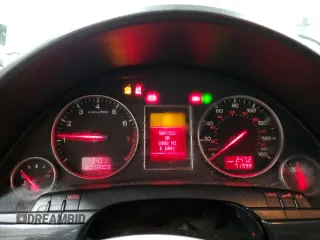 2004 Audi A4 1.8T with VIN WAUJC68E94A143878, listed as a Copart auction lot 88425685 with 71,338 mi miles and Salvage Title. Bid and sale history available at carsss.com. Image 9.