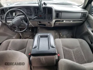 2005 Chevrolet Avalanche Z71 with VIN 3GNEK12Z75G258687, listed as a Copart auction lot 69597804 with 214,804 mi miles and Salvage Title. Bid and sale history available at carsss.com. Image 8.