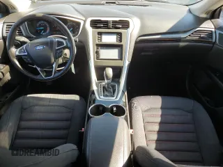 2015 Ford Fusion SE z VIN 1FA6P0HDXF5103053, wystawiony jako Copart lot #57763875 z przebiegiem 121 789 mil mil oraz Szkoda całkowita • Salvage title. Historia ofert i sprzedaży dostępna na DreamBid. Obrazek 8.