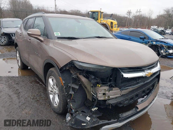 2020 Chevrolet Blazer LT z VIN 3GNKBHRS1LS547370, wystawiony jako IAAI lot #41576255 z przebiegiem 79 254 mil mil oraz . Historia ofert i sprzedaży dostępna na DreamBid. Obrazek 6.