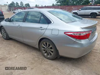 2017 Toyota Camry Hybrid LE z VIN 4T1BD1FK8HU222362, wystawiony jako IAAI lot #42456703 z przebiegiem 70 907 mil mil oraz . Historia ofert i sprzedaży dostępna na DreamBid. Obrazek 3.