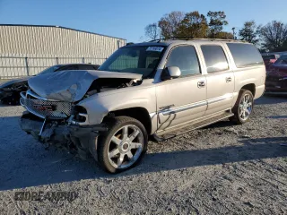 2004 GMC Yukon XL SLT with VIN 1GKEC16Z74J128281, listed as a Copart auction lot 72756074 with 0 mi miles and Salvage Title. Bid and sale history available at carsss.com. Image 1.