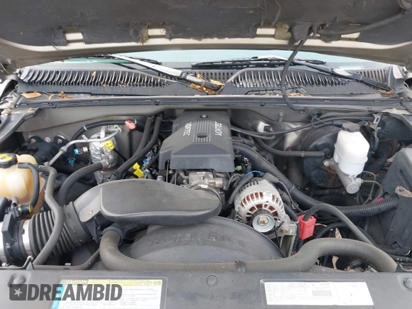 2000 Chevrolet Silverado 1500 LS with VIN 1GCEK19V6YE250619, listed as a IAAI auction lot 42130872 with Not Provided miles. Bid and sale history available at carsss.com. Image 10.