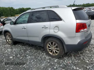 2011 Kia Sorento EX z VIN 5XYKU4A22BG043319, wystawiony jako Copart lot #55879115 z przebiegiem Nie podano mil oraz Czysty tytuł • Clean title. Historia ofert i sprzedaży dostępna na DreamBid. Obrazek 2.