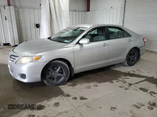2011 Toyota Camry LE with VIN 4T4BF3EK4BR176016, listed as a Copart auction lot 52691625 with 220,077 mi miles and Salvage Title. Bid and sale history available at carsss.com. Image 1.