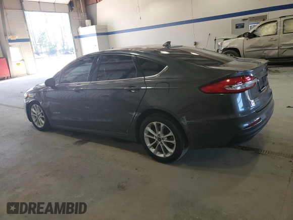 2019 Ford Fusion SE with VIN 3FA6P0LU4KR241900, listed as a Copart auction lot 50908075 with 70,981 mi miles and Salvage Title. Bid and sale history available at carsss.com. Image 2.