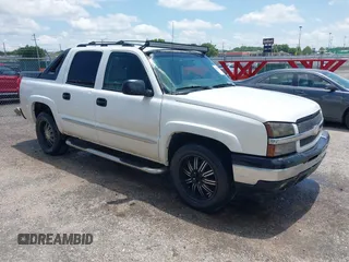 2005 Chevrolet Avalanche LS with VIN 3GNEC12Z15G267981, listed as a IAAI auction lot 42345543 with 235,585 mi miles and . Bid and sale history available at DreamBid. Image 1.
