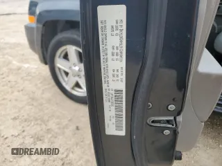 2007 Jeep Patriot Sport с VIN 1J8FF28W37D365202, выставлен на аукционе Copart как лот 56450295 с пробегом 110 302 миль миль и На запчасти • Non repairable. История ставок и продаж доступна на DreamBid. Изображение 12.