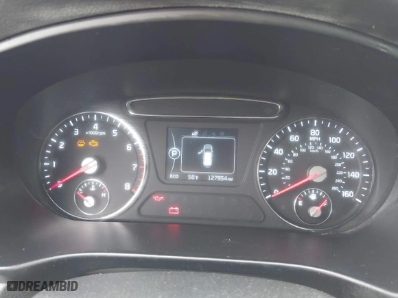 2016 Kia Sorento LX with VIN 5XYPG4A50GG129744, listed as a IAAI auction lot 41711949 with 127,954 mi miles. Bid and sale history available at carsss.com. Image 7.