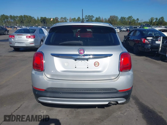 2016 FIAT 500X Lounge z VIN ZFBCFXDT2GP363767, wystawiony jako IAAI lot #37885612 z przebiegiem 74 859 mil mil oraz . Historia ofert i sprzedaży dostępna na DreamBid. Obrazek 16.