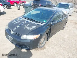 2008 Honda Civic Cpe EX-L with VIN 2HGFG12928H558691, listed as a IAAI auction lot 41644320 with 174,835 mi miles. Bid and sale history available at carsss.com. Image 17.