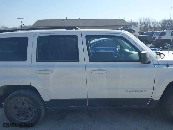 2014 Jeep Patriot Sport with VIN 1C4NJRBB7ED532447, listed as a IAAI auction lot 41780004 with 248,768 mi miles. Bid and sale history available at carsss.com. Image 13.