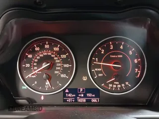 2016 BMW 2 Series M235i with VIN WBA1J7C58GV360712, listed as a IAAI auction lot 41975610 with 18,258 mi miles. Bid and sale history available at carsss.com. Image 7.