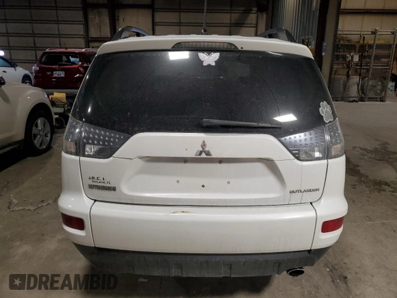 2010 Mitsubishi Outlander SE с VIN JA4AS3AWXAZ018838, выставлен на аукционе Copart как лот 46368595 с пробегом 71 888 миль миль и Списание • Salvage title. История ставок и продаж доступна на DreamBid. Изображение 6.