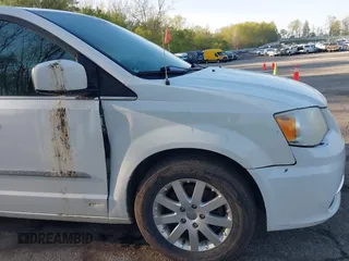 2013 Chrysler Town & Country Touring with VIN 2C4RC1BG6DR540964, listed as a IAAI auction lot 42215779 with 218,141 mi miles and . Bid and sale history available at DreamBid. Image 6.