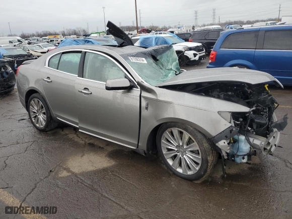 2016 Lincoln MKS EcoBoost with VIN 1LNHL9FT0GG600840, listed as a Copart auction lot 81286314 with 0 mi miles and Clean Title. Bid and sale history available at carsss.com. Image 4.