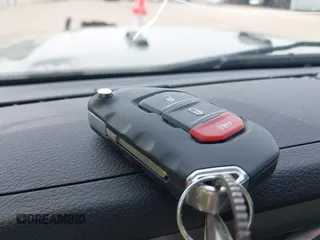 2021 Jeep Wrangler Sport z VIN 1C4GJXAN3MW550665, wystawiony jako IAAI lot #41902279 z przebiegiem 32 250 mil mil oraz . Historia ofert i sprzedaży dostępna na DreamBid. Obrazek 11.