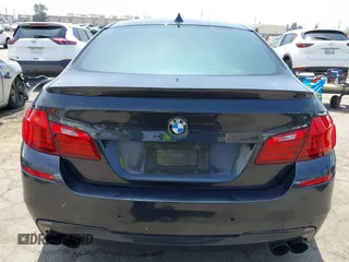 2014 BMW 5 Series 550i z VIN WBAKN9C57ED681969, wystawiony jako IAAI lot #42161728 z przebiegiem 88 077 mil mil oraz . Historia ofert i sprzedaży dostępna na DreamBid. Obrazek 16.