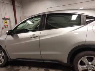 2016 Honda HR-V EX with VIN 3CZRU6H5XGM716792, listed as a IAAI auction lot 41659055 with 88,988 mi miles. Bid and sale history available at carsss.com. Image 15.