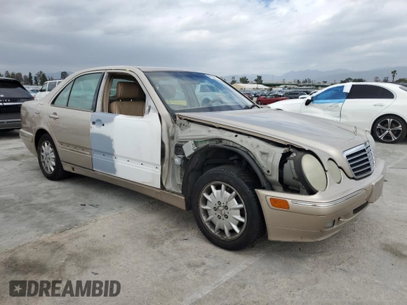 2001 Mercedes-Benz E-Class with VIN WDBJF65J01B251208, listed as a Copart auction lot 47550795 with 228,392 mi miles and Salvage Title. Bid and sale history available at carsss.com. Image 4.