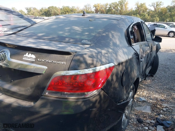 2013 Buick LaCrosse Premium 2 with VIN 1G4GH5G35DF178411, listed as a IAAI auction lot 40570938 with 1 mi miles. Bid and sale history available at carsss.com. Image 4.