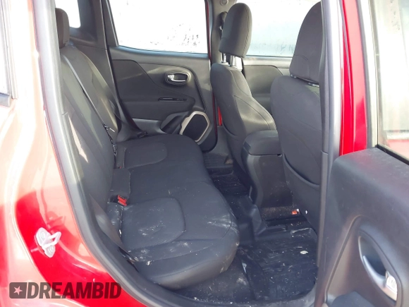 2015 Jeep Renegade Latitude with VIN ZACCJABT6FPB23098, listed as a IAAI auction lot 41538866 with 111,107 mi miles. Bid and sale history available at carsss.com. Image 8.