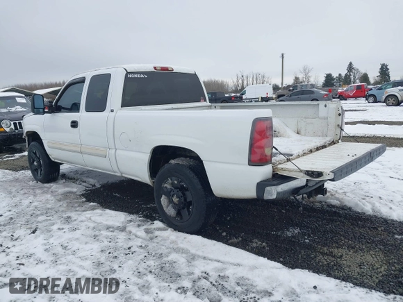 2004 Chevrolet Silverado 1500 with VIN 1GCEK19T44E162452, listed as a IAAI auction lot 41566130 with 222,817 mi miles and . Bid and sale history available at DreamBid. Image 3.
