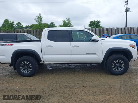 2017 Toyota Tacoma SR5 z VIN 5TFCZ5AN9HX115659, wystawiony jako IAAI lot #42375002 z przebiegiem 105 170 mil mil oraz . Historia ofert i sprzedaży dostępna na DreamBid. Obrazek 13.