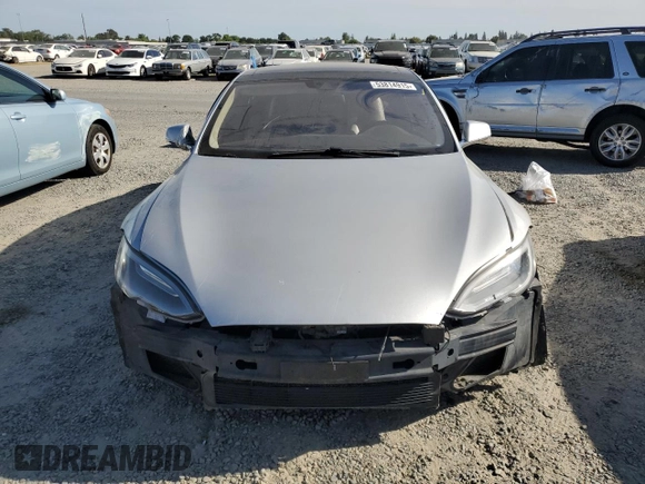 2016 Tesla Model S 90D с VIN 5YJSA1E27GF150737, выставлен на аукционе Copart как лот 53814915 с пробегом Не указан миль и Списание • Salvage title. История ставок и продаж доступна на DreamBid. Изображение 5.