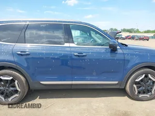 2025 Kia Telluride S with VIN 5XYP64GC6SG581215, listed as a IAAI auction lot 42295271 with 17,941 mi miles and . Bid and sale history available at DreamBid. Image 13.