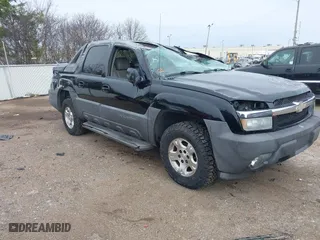 2005 Chevrolet Avalanche Z71 with VIN 3GNEK12Z05G260586, listed as a IAAI auction lot 41578877 with 247,305 mi miles. Bid and sale history available at carsss.com. Image 1.