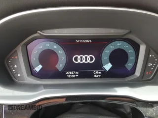 2023 Audi Q3 S line Premium z VIN WA1DECF37P1148165, wystawiony jako Copart lot #60192885 z przebiegiem 27 657 mil mil oraz Szkoda całkowita • Salvage title. Historia ofert i sprzedaży dostępna na DreamBid. Obrazek 9.
