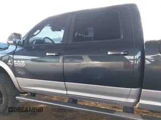 2014 Ram 2500 Laramie with VIN 3C6UR5FL6EG152493, listed as a IAAI auction lot 41342914 with 122,212 mi miles. Bid and sale history available at carsss.com. Image 14.