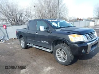 2012 Nissan Titan SL with VIN 1N6AA0EC8CN300281, listed as a IAAI auction lot 41598820 with 117,553 mi miles and . Bid and sale history available at DreamBid. Image 1.