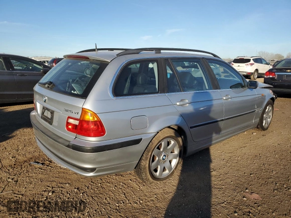 2004 BMW 3 Series 325xi with VIN WBAEP33454PF03604, listed as a Copart auction lot 76139264 with 0 mi miles and Salvage Title. Bid and sale history available at carsss.com. Image 3.