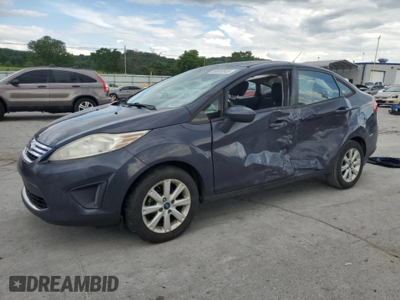 2012 Ford Fiesta SE z VIN 3FADP4BJ8CM194262, wystawiony jako Copart lot #56685845 z przebiegiem 367 579 mil mil oraz Szkoda całkowita • Salvage title. Historia ofert i sprzedaży dostępna na DreamBid. Obrazek 1.