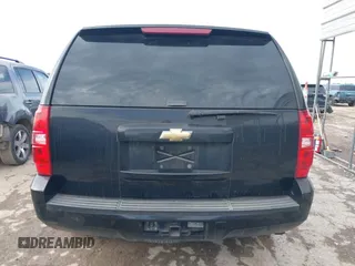 2011 Chevrolet Tahoe Commercial with VIN 1GNLC2E00BR325388, listed as a IAAI auction lot 41472731 with 265,781 mi miles and . Bid and sale history available at DreamBid. Image 17.