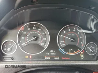 2016 BMW 4 Series 428i xDrive z VIN WBA3N9C53GK248670, wystawiony jako Copart lot #59620425 z przebiegiem 82 921 mil mil oraz Szkoda całkowita • Salvage title. Historia ofert i sprzedaży dostępna na DreamBid. Obrazek 9.