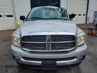 2008 Dodge Ram 1500 SLT with VIN 1D7HU18228S584488, listed as a Copart auction lot 88254355 with 152,382 mi miles and Non Repairable. Bid and sale history available at carsss.com. Image 5.