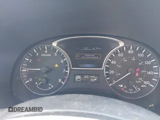 2015 Nissan Pathfinder S z VIN 5N1AR2MM7FC686768, wystawiony jako IAAI lot #41869145 z przebiegiem 150 144 mil mil oraz . Historia ofert i sprzedaży dostępna na DreamBid. Obrazek 7.