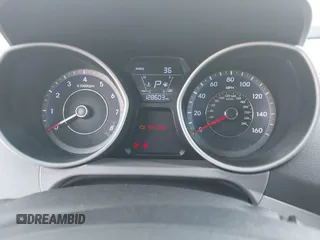 2014 Hyundai Elantra z VIN KMHDH6AH6EU029340, wystawiony jako IAAI lot #42099380 z przebiegiem 128 603 mil mil oraz . Historia ofert i sprzedaży dostępna na DreamBid. Obrazek 7.