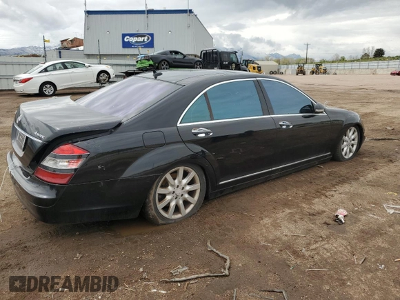 2008 Mercedes-Benz S 550 z VIN WDDNG86X38A214268, wystawiony jako Copart lot #56049625 z przebiegiem 99 301 mil mil oraz Szkoda całkowita • Salvage title. Historia ofert i sprzedaży dostępna na DreamBid. Obrazek 3.