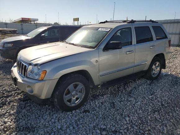 2007 Jeep Grand Cherokee Limited with VIN 1J8HR58247C572413, listed as a Copart auction lot 74297694 with 176,779 mi miles and Salvage Title. Bid and sale history available at carsss.com. Image 1.